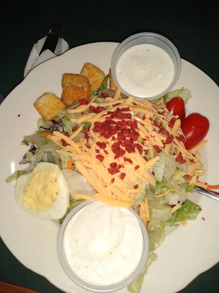 House Salad with Ranch Dressing
